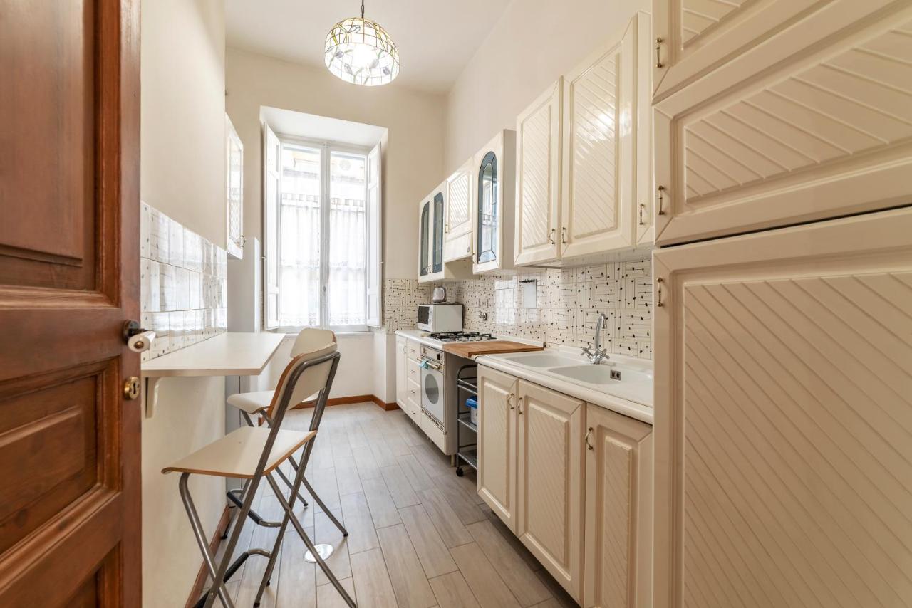 Termini Central And Elegant Apartment Rome Buitenkant foto