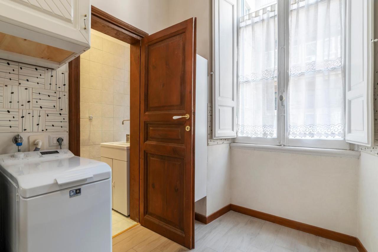 Termini Central And Elegant Apartment Rome Buitenkant foto